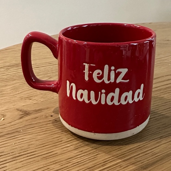 Wendy Bellissimo Red Feliz Navidad Mug - Picture 2 of 3